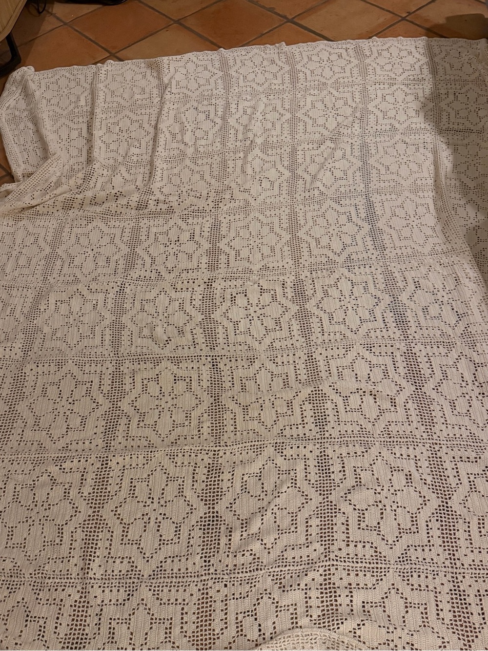 Cream Geometric Throw Blanket